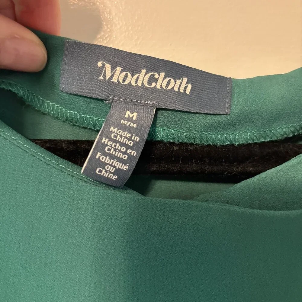 Teal Fit and Flare Cocktail Dress - Picture 4 of 6